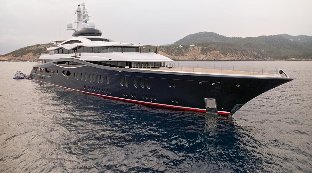 Mark Zuckerberg’s superyacht